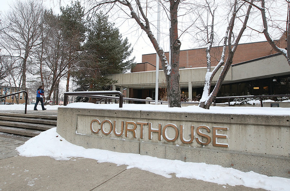 14429882_web1_A03-Courthouse