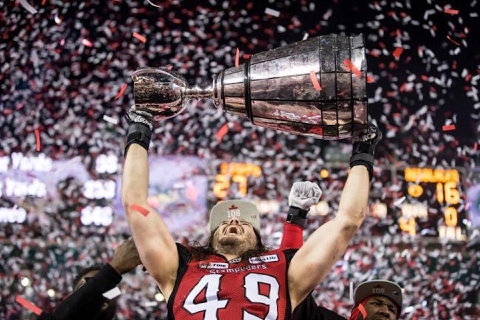 14533301_web1_181126-RDA-Stampeders-knock-off-Redblacks-on-icy-field-to-exorcise-Grey-Cup-demons_1