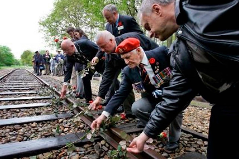 14573420_web1_181128-RDA-Dutch-rail-company-to-pay-reparations-for-WWII-deportations_1