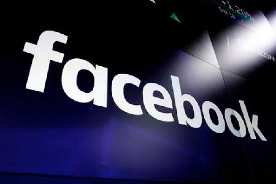 15174610_web1_190117-RDA-Facebook-shuts-hundreds-of-Russia-linked-pages-accounts_1
