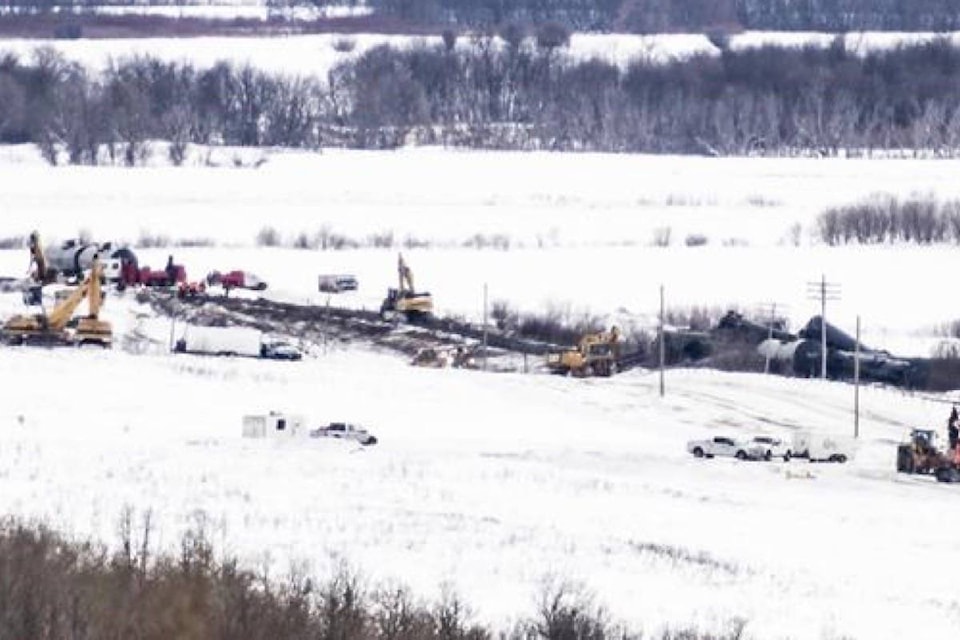 15599541_web1_190218-RDA-Officials-still-working-out-how-much-oil-leaked-from-derailment-in-Manitoba_1