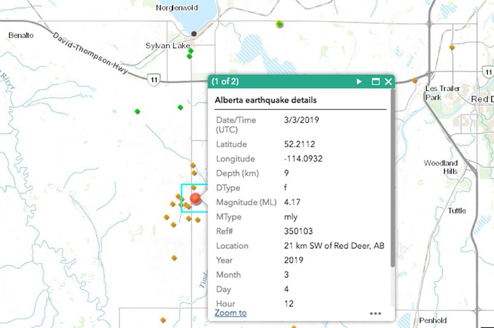 15862743_web1_earthquake-map-copy
