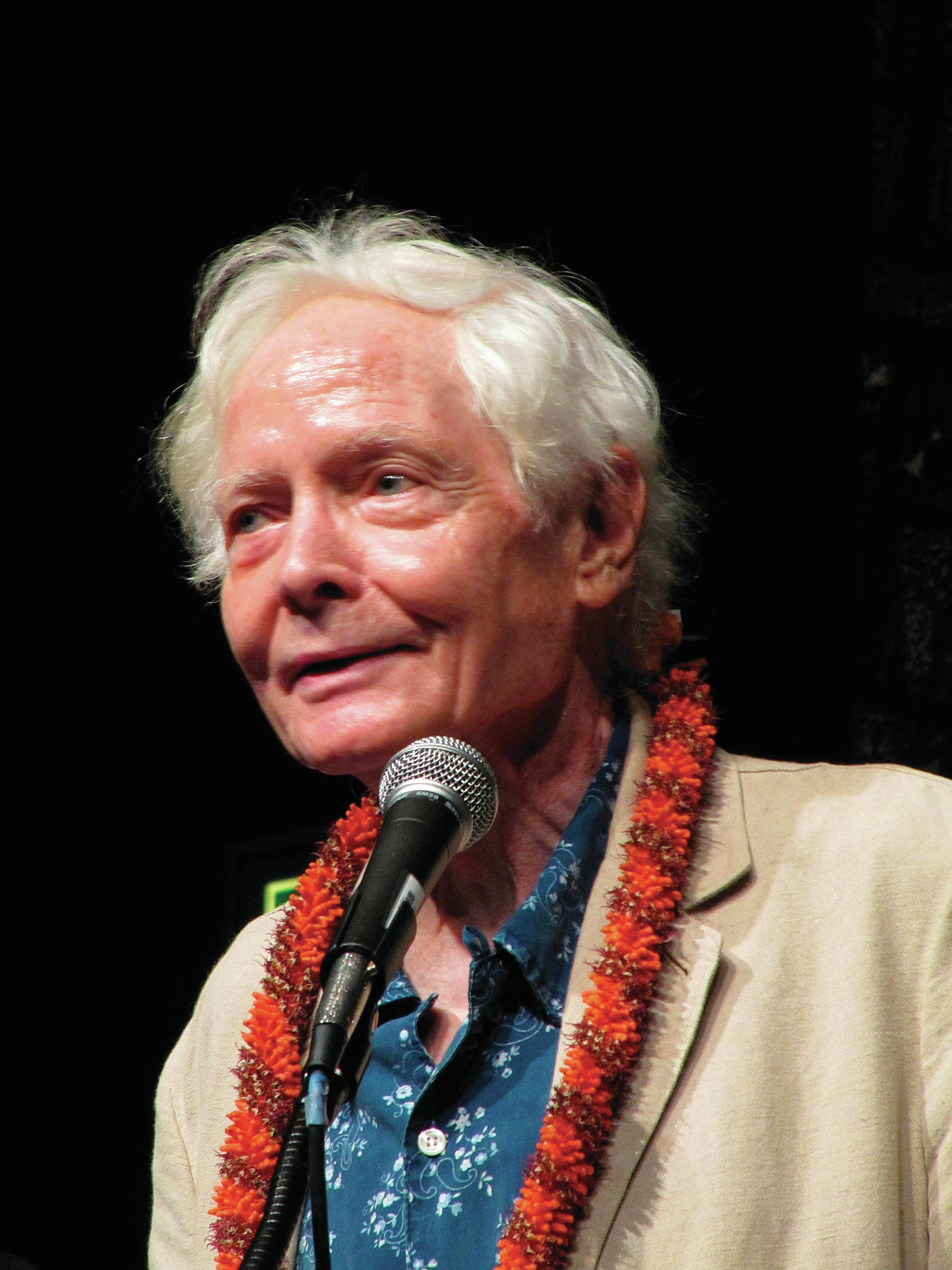 W.S. Merwin, prize-winning poet of nature, dies at 91