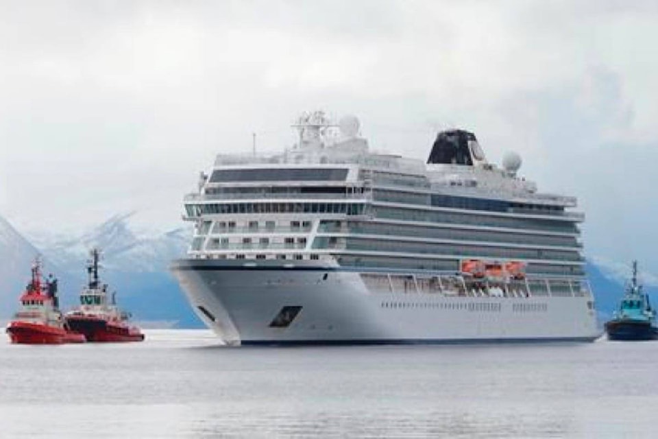 16100195_web1_190325-RDA-15-Canadians-on-cruise-ship-that-was-stranded-off-Norway-one-injured_1