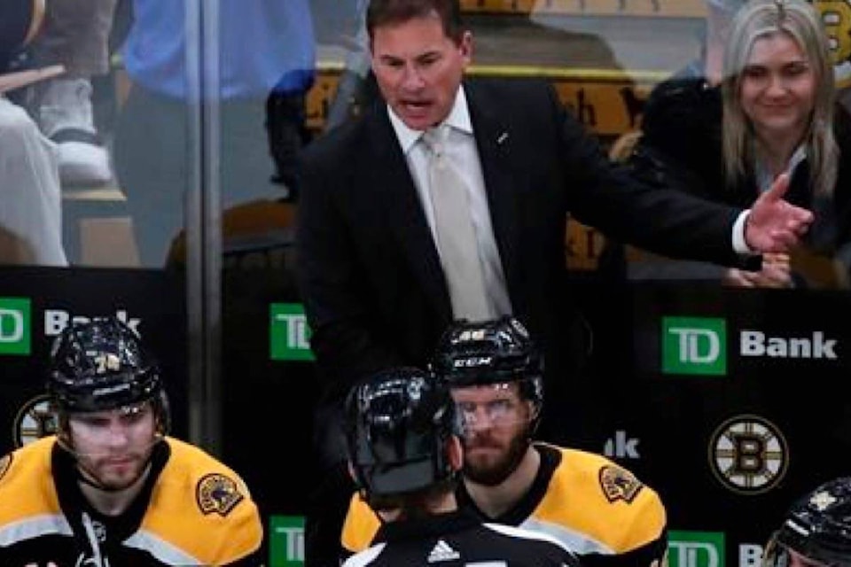 16720800_web1_190507-RDA-Rask-comes-up-big-as-Bruins-advance-to-conference-final_1