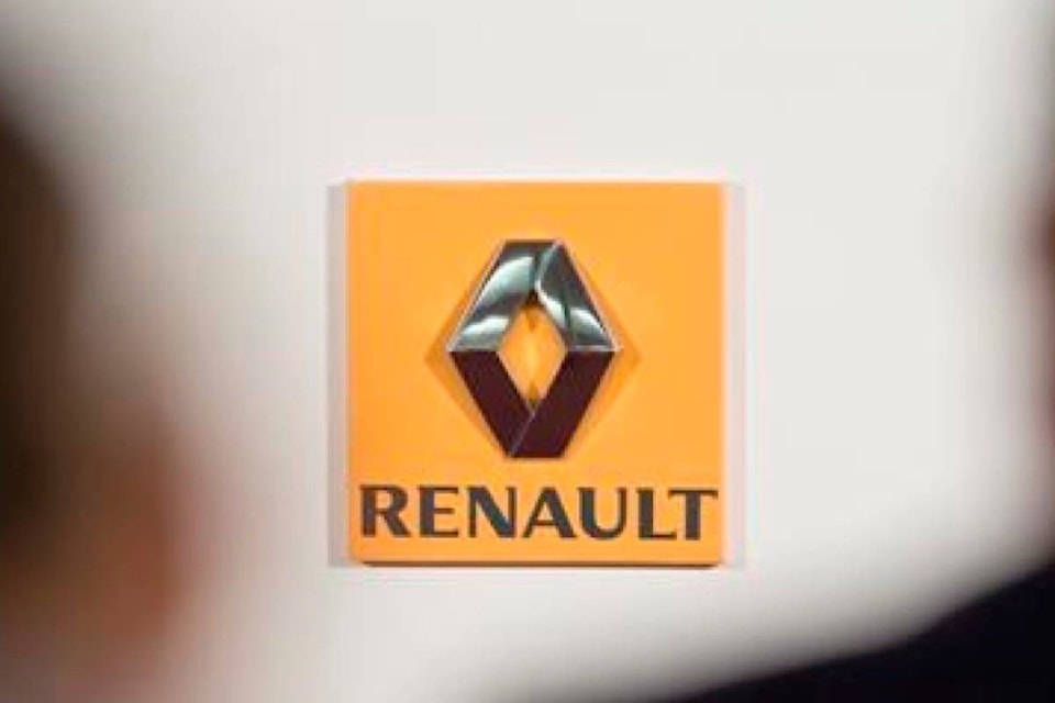 17015144_web1_190527-RDA-Fiat-Chrysler-wants-to-form-global-giant-with-Renault_1