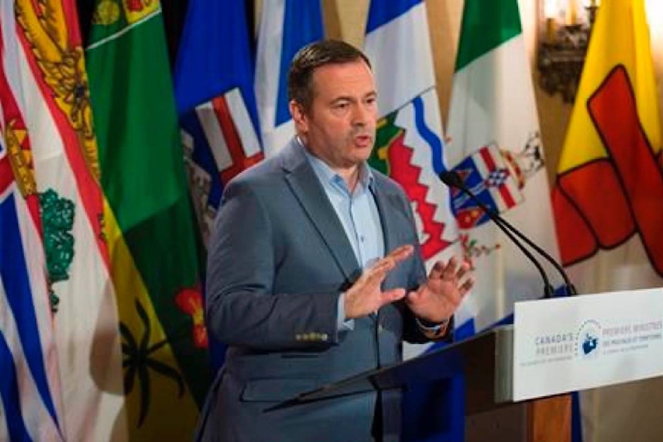 17661637_web1_190711-RDA-Premiers-to-focus-on-Quebec-over-pipelines-religious-symbols-at-conference_1