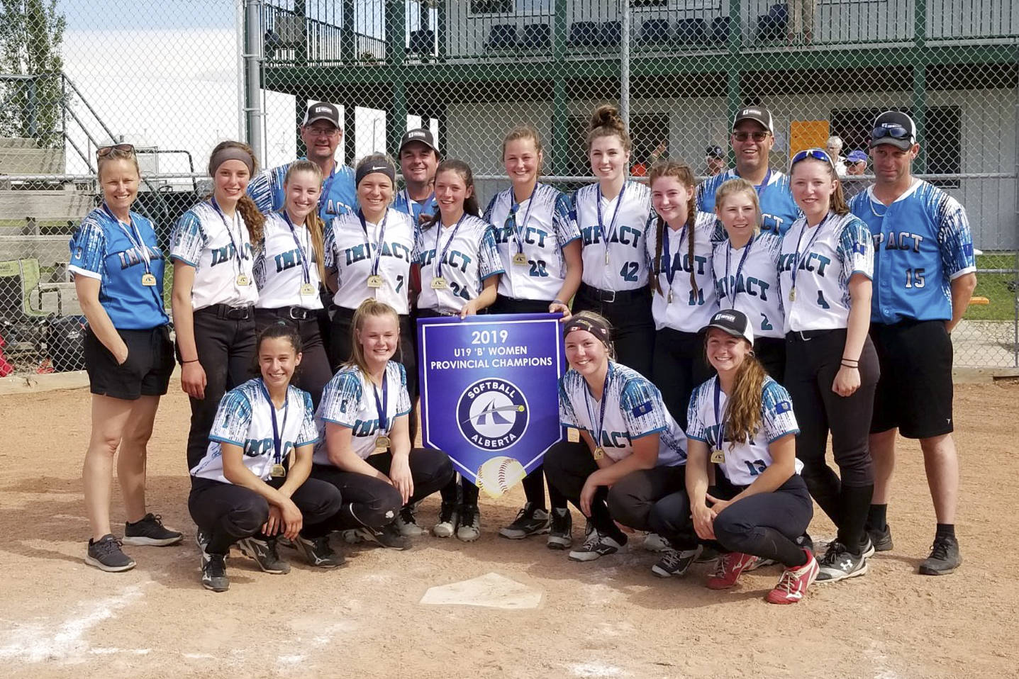 Central Alberta teams win gold at Softball Alberta Provincials Red Deer Advocate