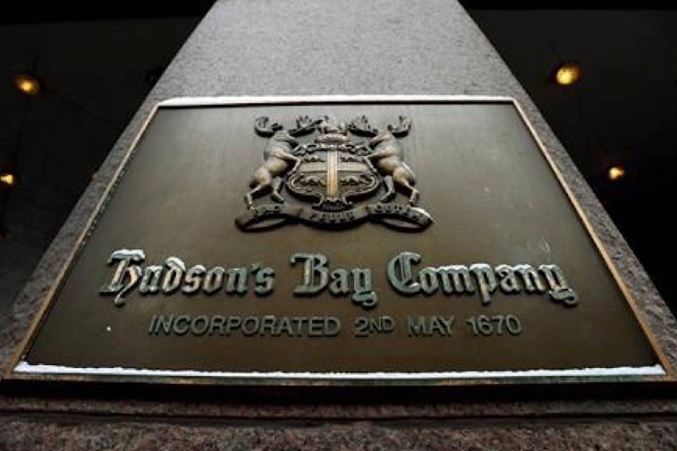 18609837_web1_190910-RDA-Hudsons-Bay-Co.-closing-its-15-Hudsons-Bay-stores-in-the-Netherlands_1