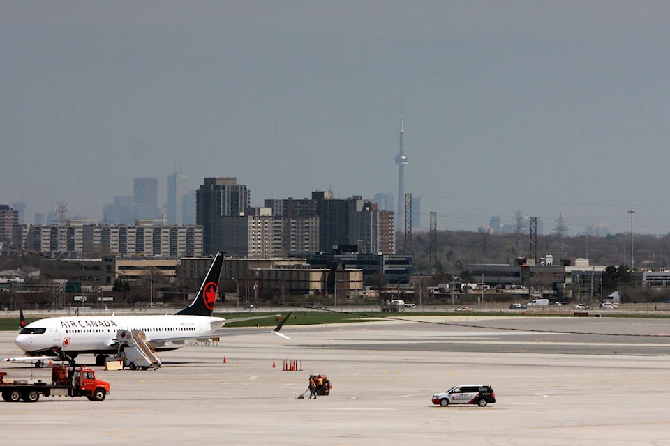 18778645_web1_190313-NBU-Air-Canada-Boeing-737-Max-8-Stock-Photo-by-Nicholas-Pescod-01