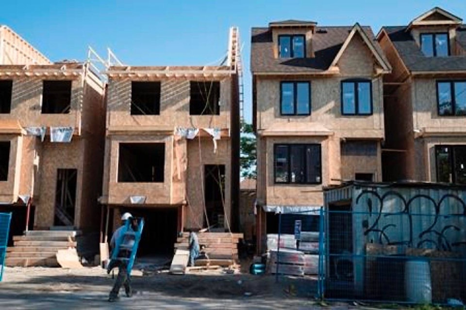 18854986_web1_191008-RDA-CMHC-reports-annual-pace-of-housing-starts-in-Canada-slowed-in-September_1