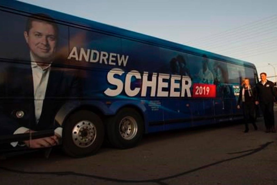 18877877_web1_191009-RDA-Scheer-takes-Conservative-campaign-close-to-notorious-Quebec-border-crossing_1