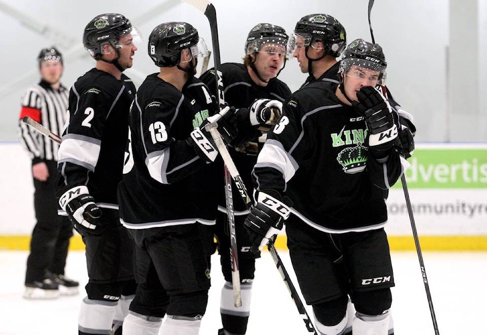 19217920_web1_191026-RDA-Kings-Hockey-Celly