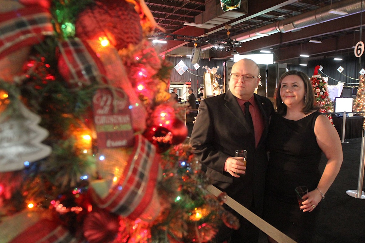 PHOTO Red Deerians get first look at Festival of Trees Red Deer Advocate