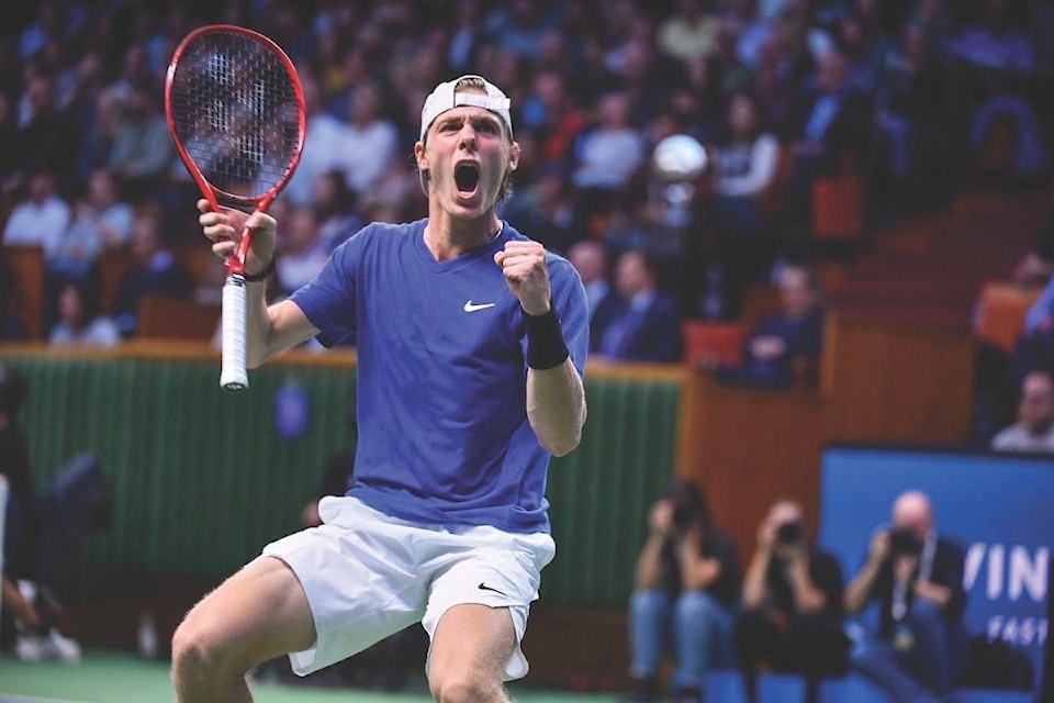 19883720_web1_191220-RDA-Strong-finish-to-2019-earns-Shapovalov-top-Canadian-mens-player-honours_2