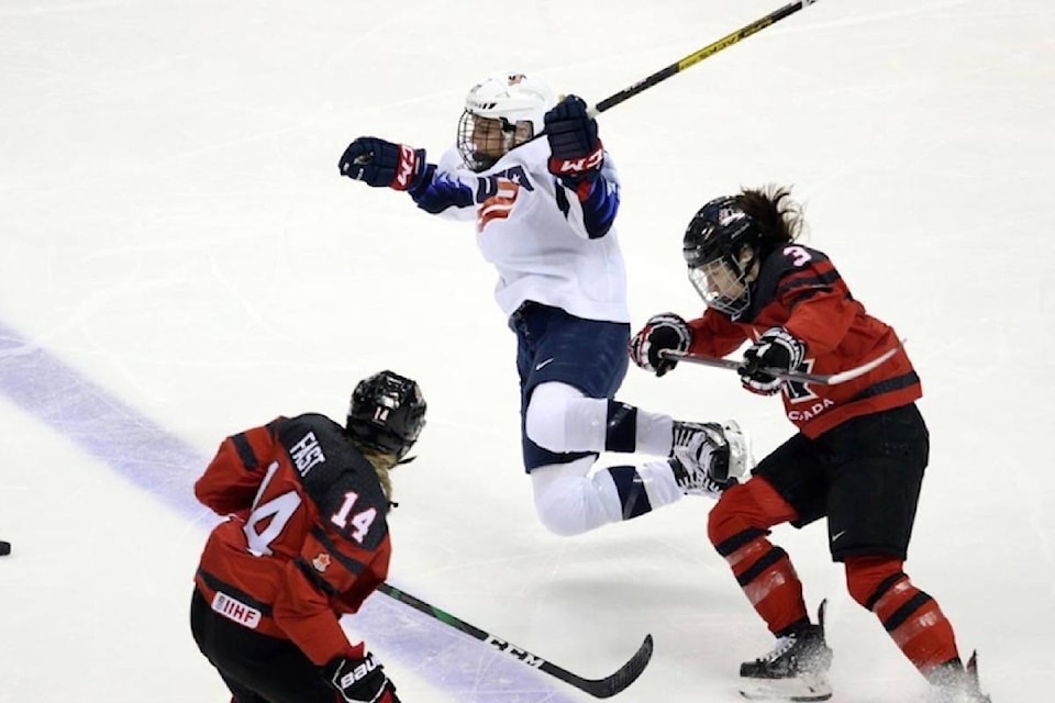 20409921_web1_200204-RDA-Canada-USA-womens-hockey-rivalry-on-display-in-Victoria-contest-Canada-wins-hockey_1