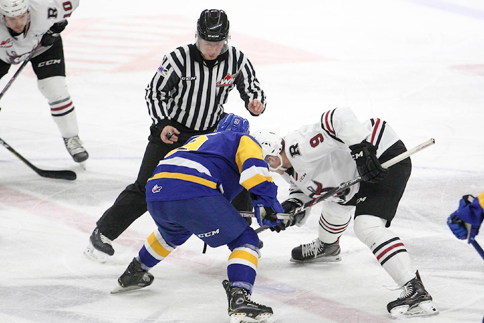 20728810_web1_200227-RDA-Rebels-WHL-page-faceoffs