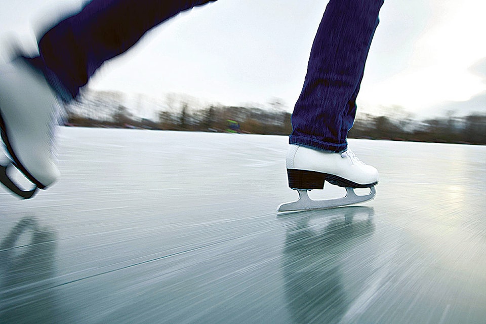 20788698_web1_Skating