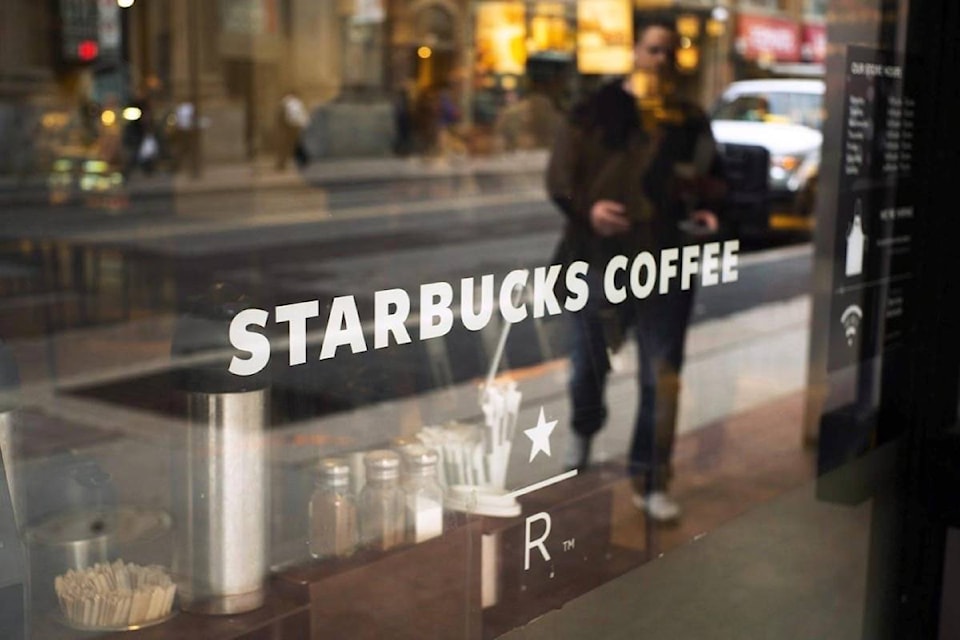 20815185_web1_200305-RDA-Starbucks-halts-use-of-reusable-cups-to-prevent-spread-of-novel-coronavirus-business_1