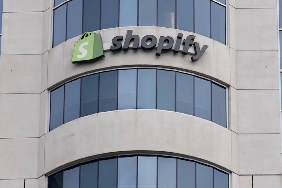 23162774_web1_201029-RDA-Shopify-Q3-revenue-up-96-per-cent-from-last-year-amid-mass-shift-to-e-commerce-online_1