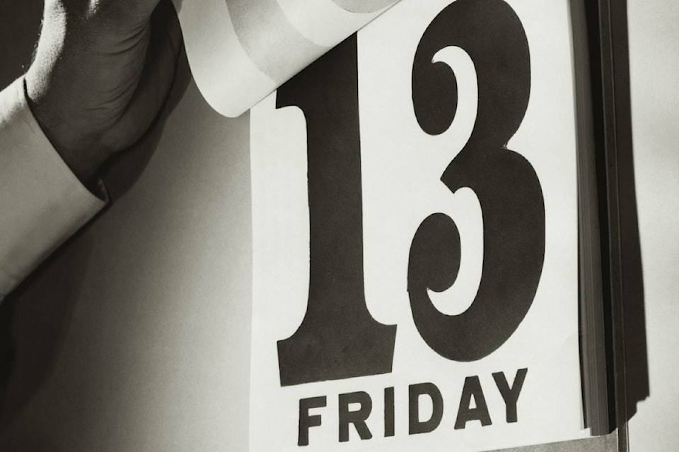 23320679_web1_friday-13
