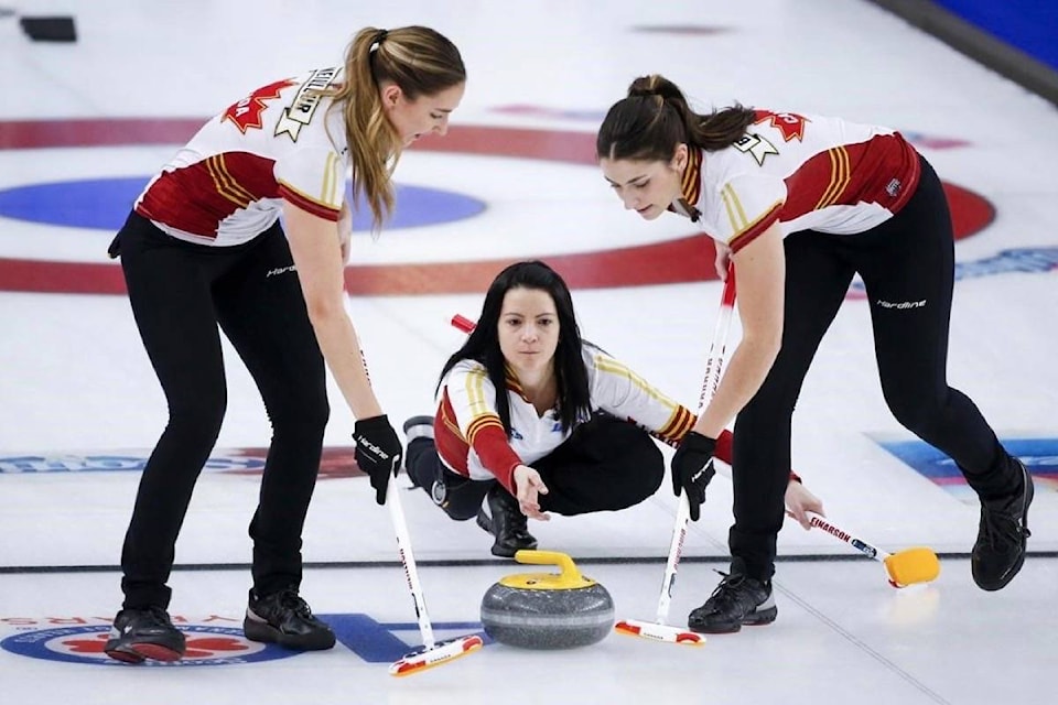 24369154_web1_210301-RDA-Kerri-Einarson-wins-second-straight-Canadian-womens-curling-championship-curling_1