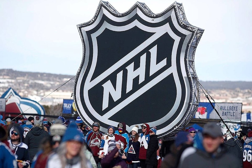 24476788_web1_210310-RDA-AP-sources-NHL-reaches-7-year-agreement-with-ESPN-nhl_1