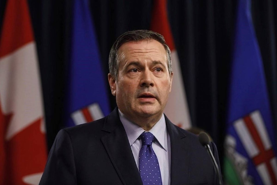 25066818_web1_210505-RDA-Albertas-Kenney-to-field-questions-on-new-COVID-rules-looming-hospital-crisis-kenney_2