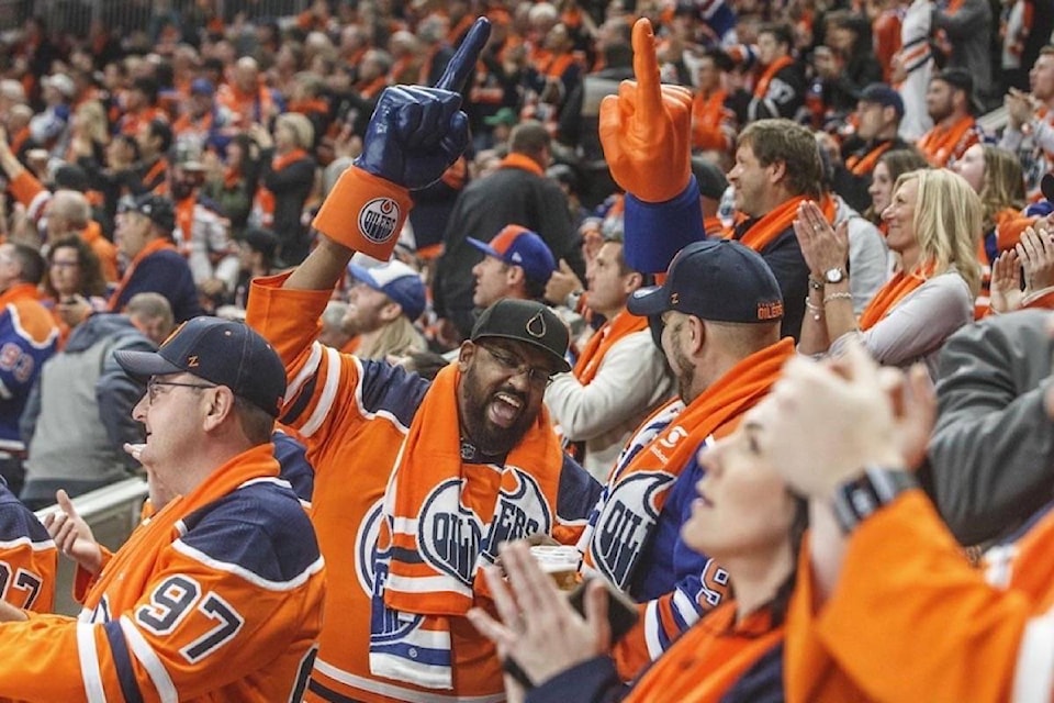 25232800_web1_210520-RDA-Alberta-Manitoba-not-following-Quebecs-plan-to-let-thousands-attend-NHL-playoffs-nhl_1