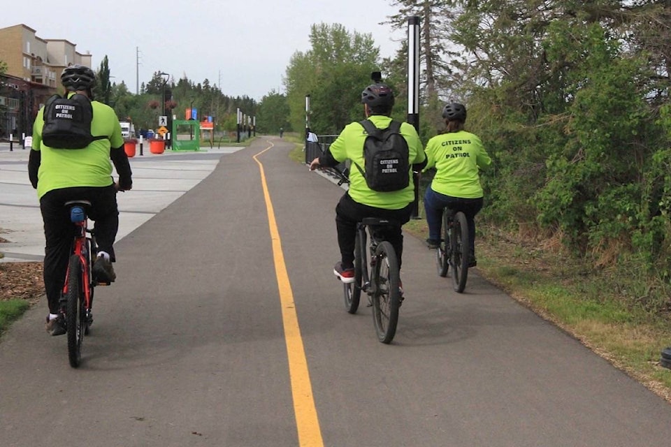 25426868_web1_210609-RDA-citizens-on-bike-patrol-red-deer-citizens_3