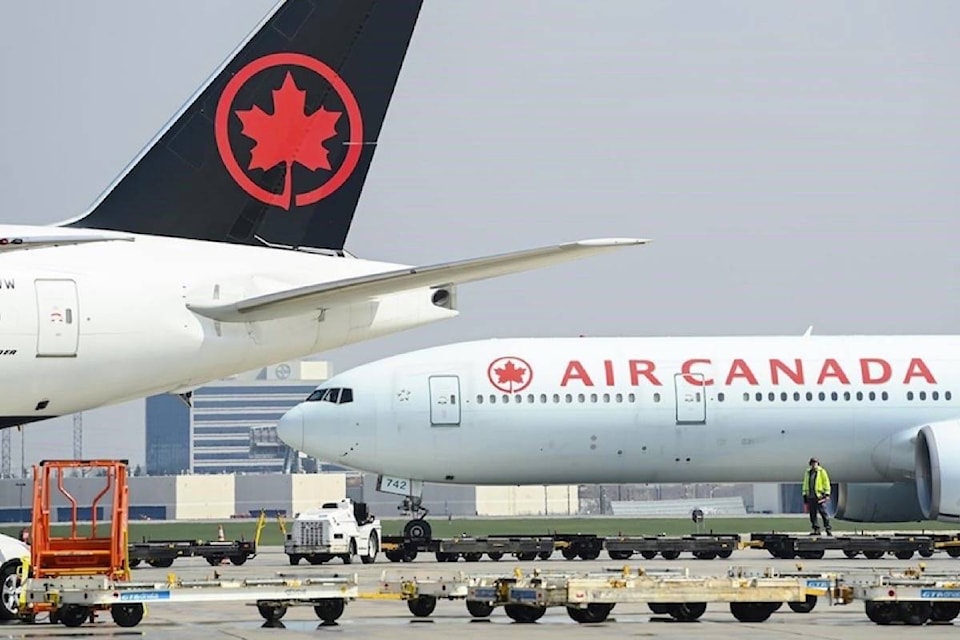 25482212_web1_210611-RDA-Air-Canada-to-recall-2600-workers-extends-deadline-for-COVID-19-refunds-airline_1