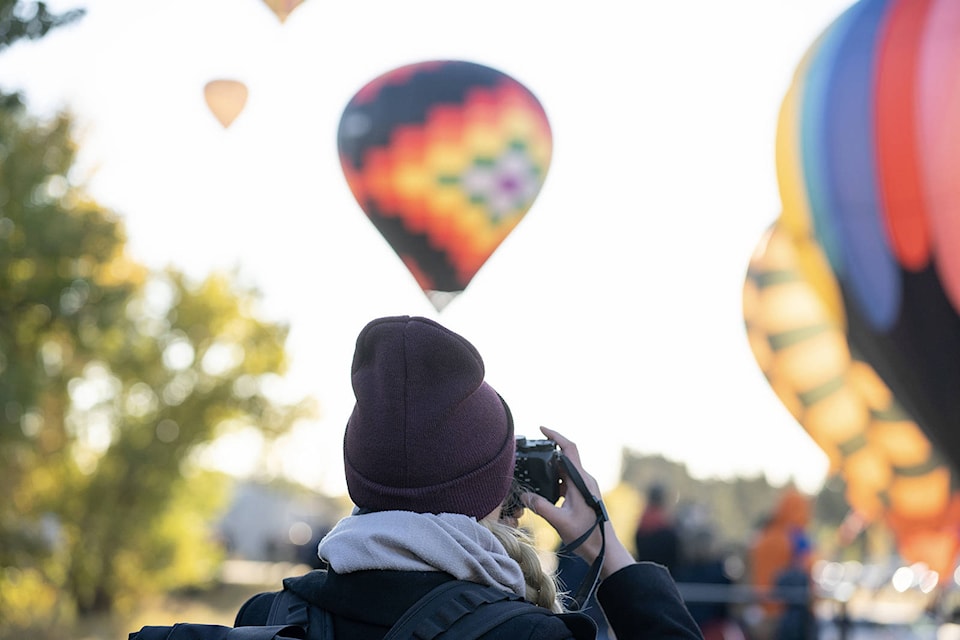 26112369_web1_210820-WCT-ThingstodoinCentralAlbertaThisAutumn-Balloons_1