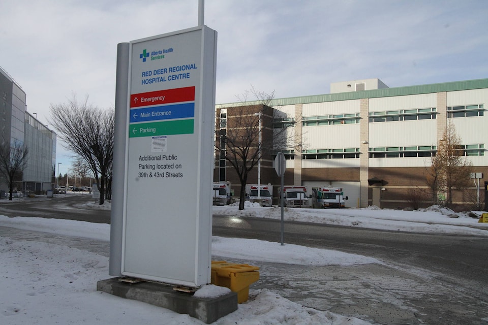 28119692_web1_220210-RDA-red-deer-hospital-surgery-update_1