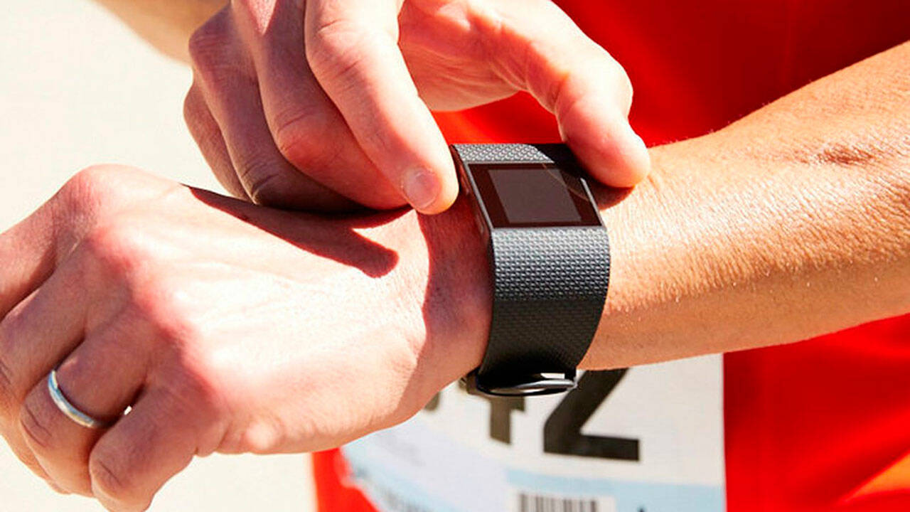 Fitbit watch top canada