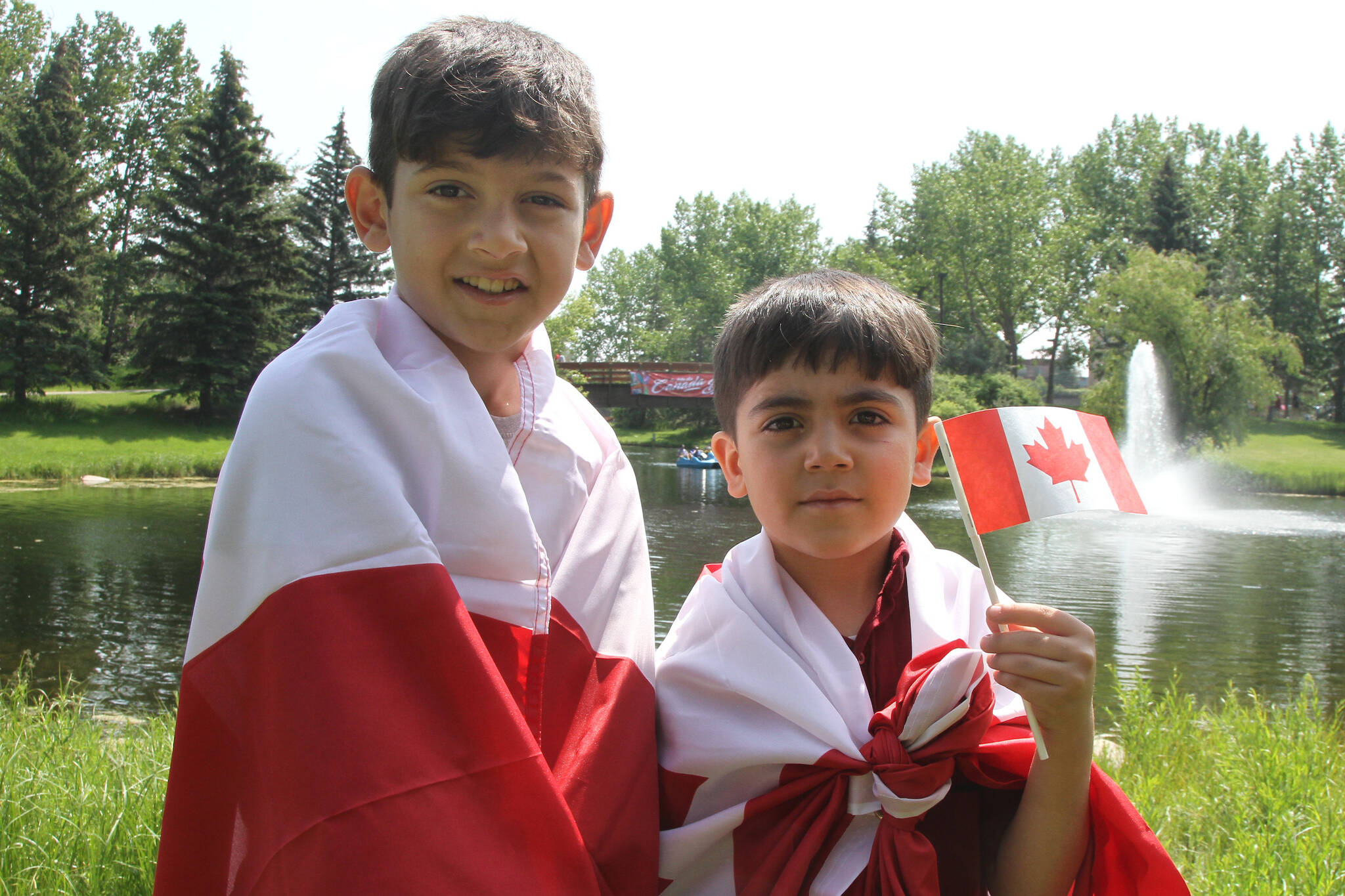 29642073_web1_220701-RDA-Canada-Day3