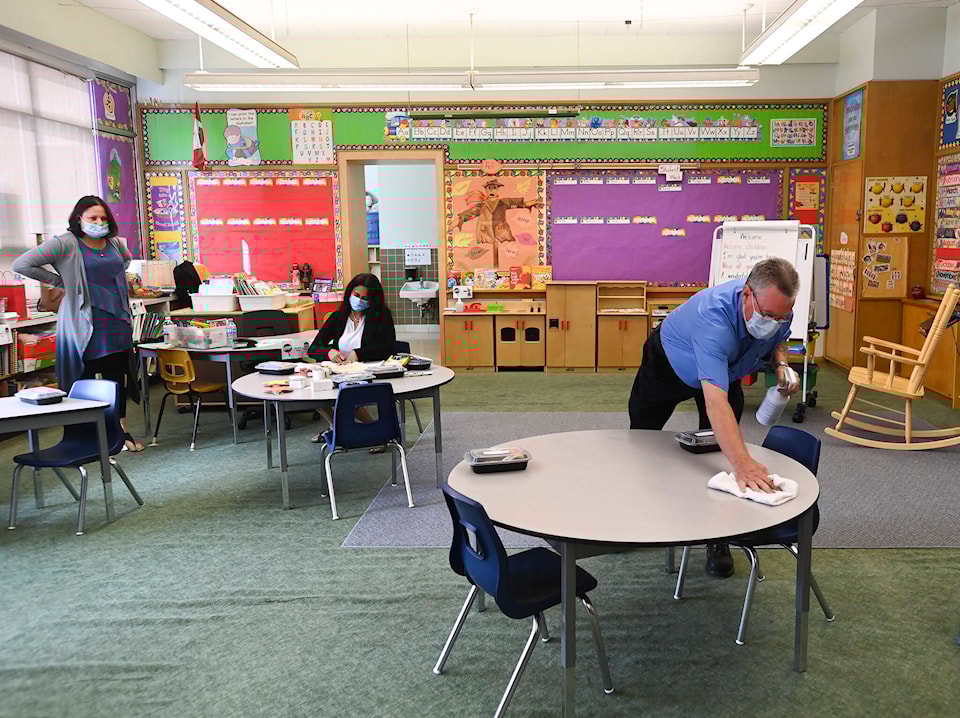 30170253_web1_220106-RDA-schools-prepare-classrooms_1