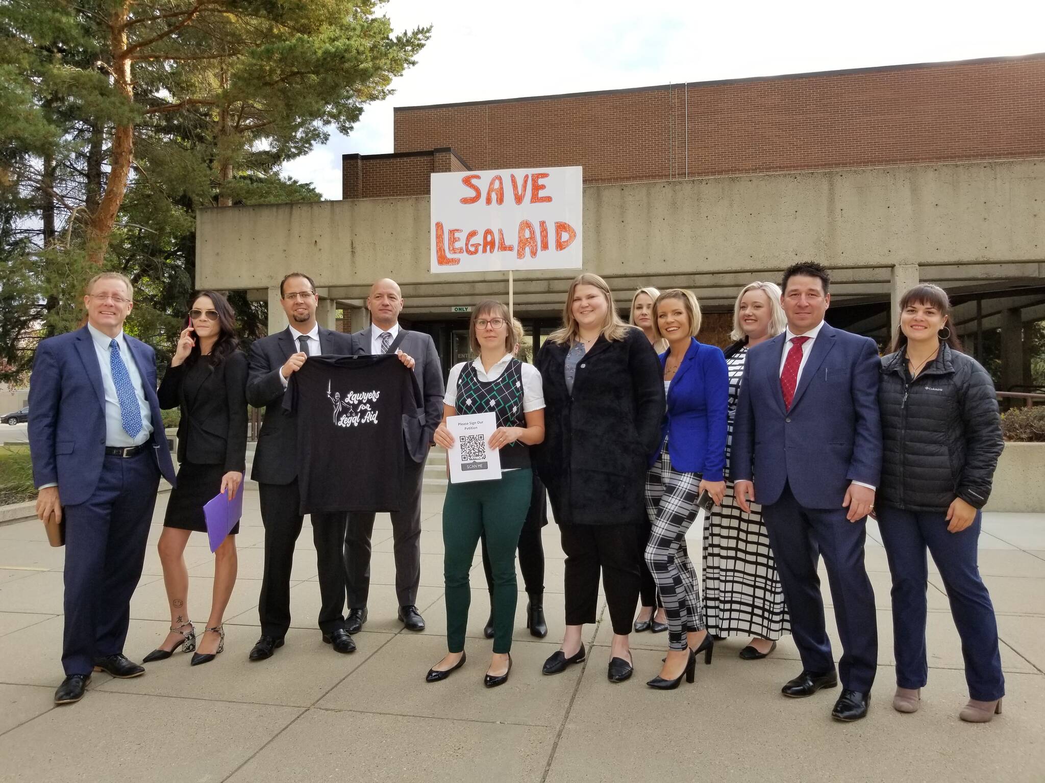 Red Deer lawyers join in provincial job action to refuse new legal aid clients Red Deer Advocate