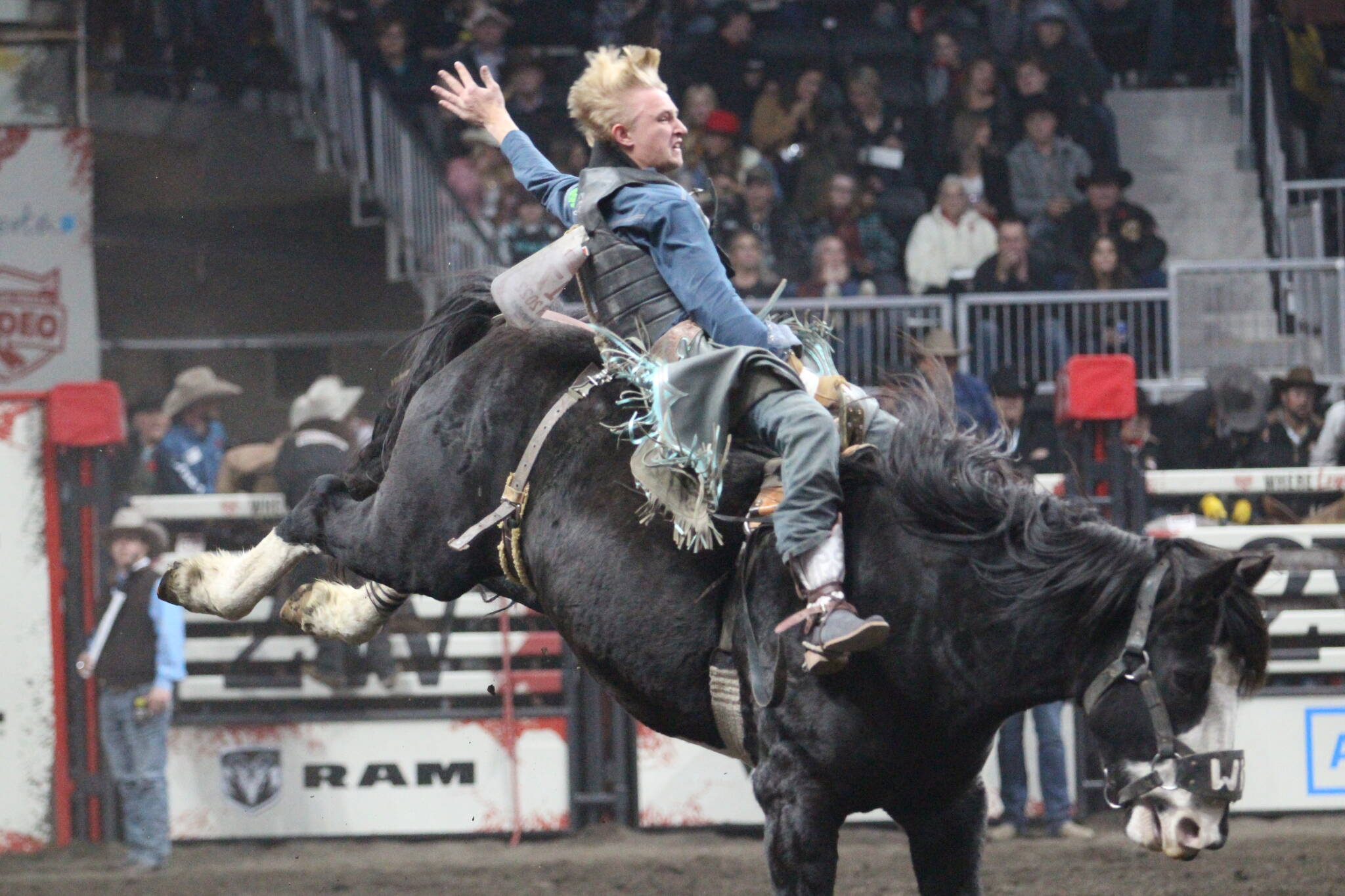 30924945_web1_221104-RDA-Saddle-bronc-feature_2