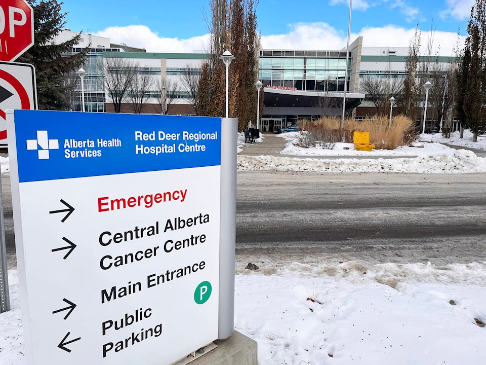 31035357_web1_221116-RDA-red-deer-er-wait-time-hospital-winter_2