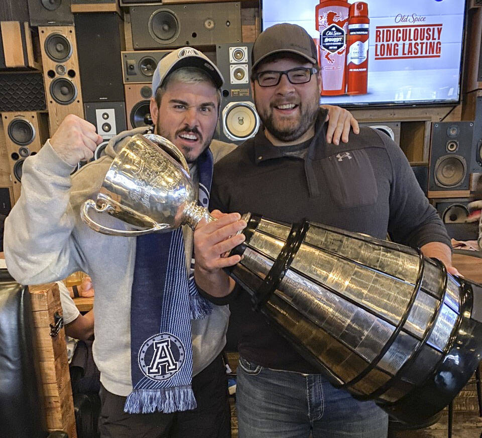 News > FIRST GREY BRUCE HIGHLANDER TO WIN THE STANLEY CUP!! (Grey