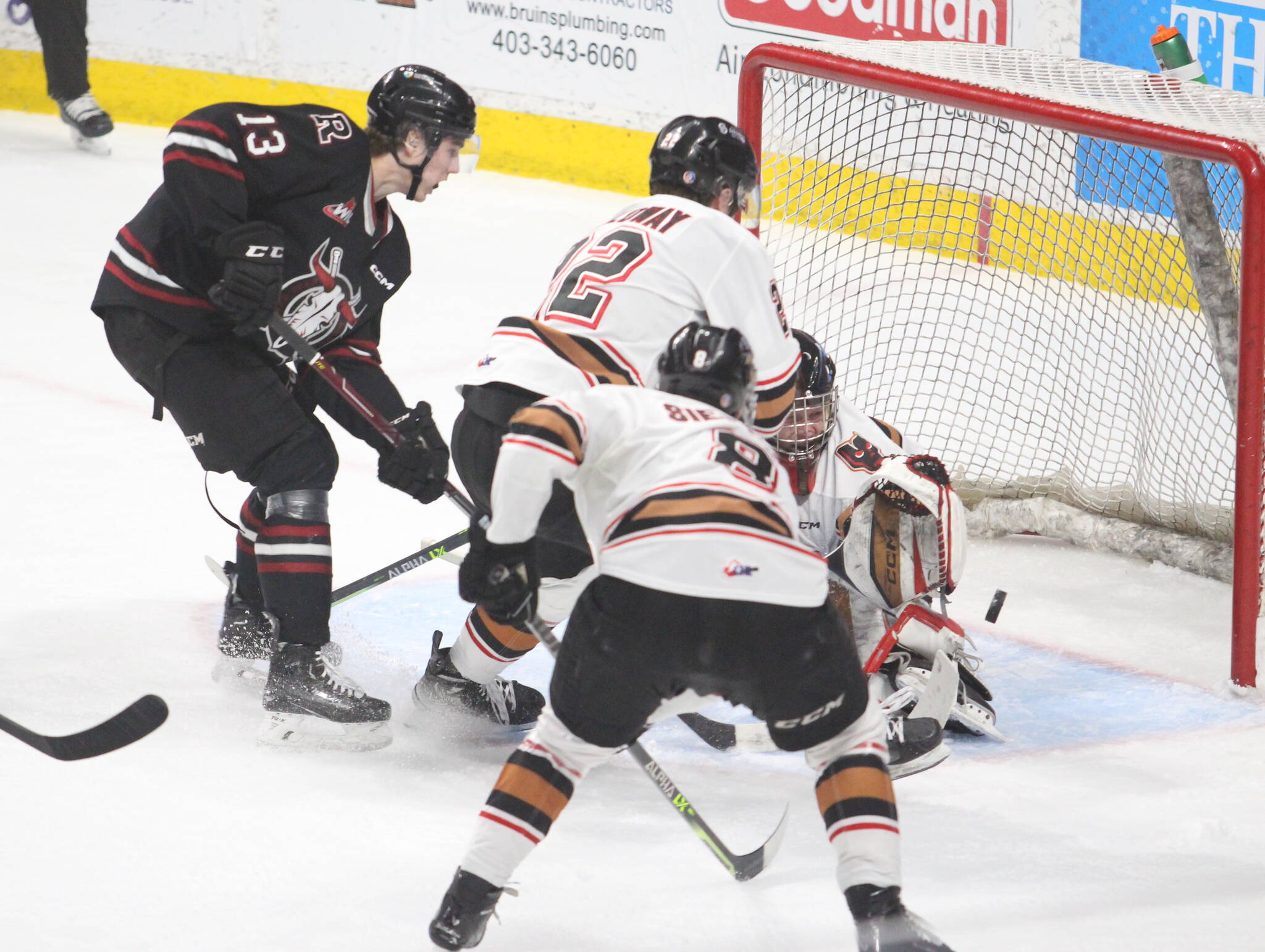 32366342_web1_230407-RDA-Rebels-Hitmen-Game-5_3