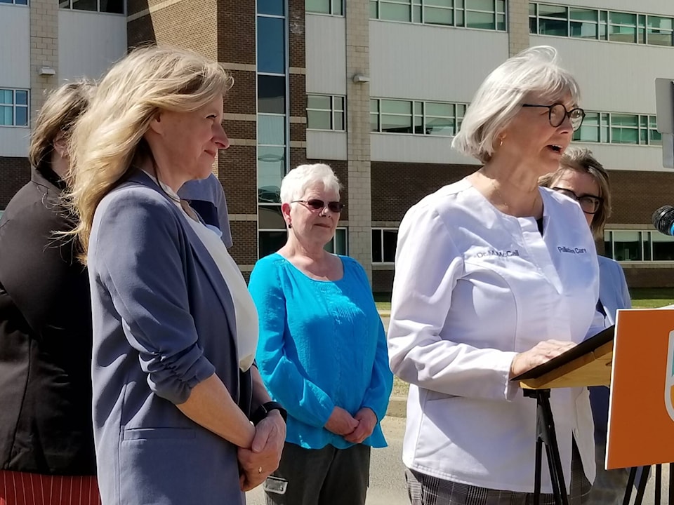 32599335_web1_230502-RDA-notley-in-red-deer-notley_2