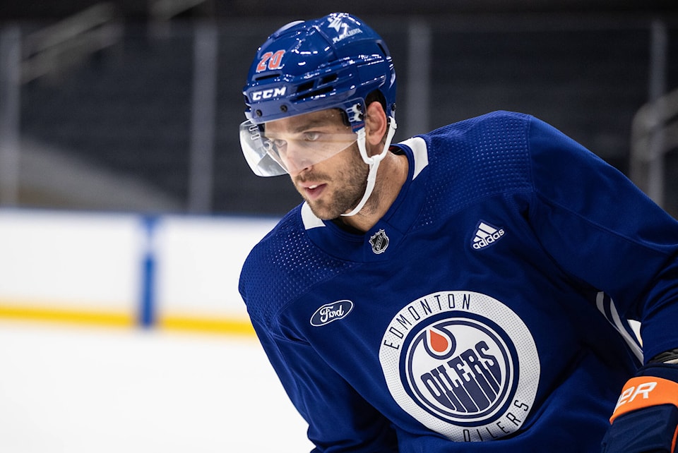 33990337_web1_230922-RDA-Brandon-Sutter-comeback-_1