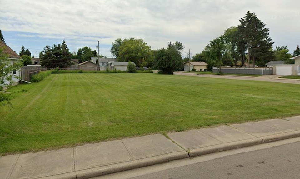 34058752_web1_230930-RDA-eastview-rezoning-maze_1