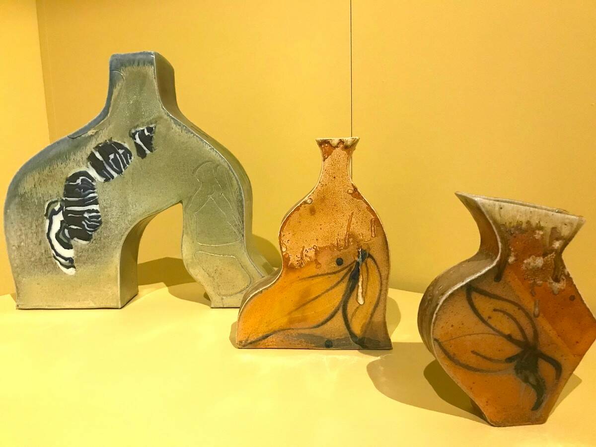 34064652_web1_230929-RDA-rimer-ceramics-jugs_1