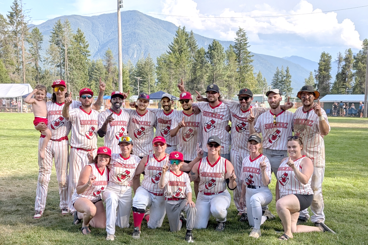Revelstoke makes impressive comeback in Nakusp slo-pitch tournament