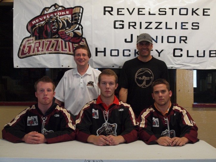 24381revelstokerevelstoke-grizzlies_0009