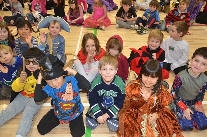 48920revelstokeFamilyLiteracyDay013