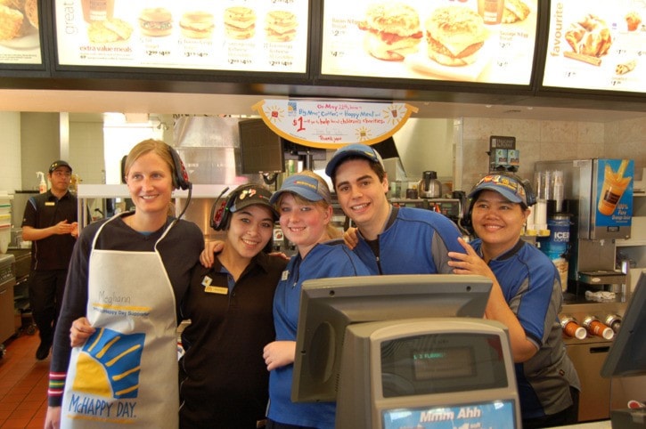 50355revelstokerevelstoke-mchappyday_0002