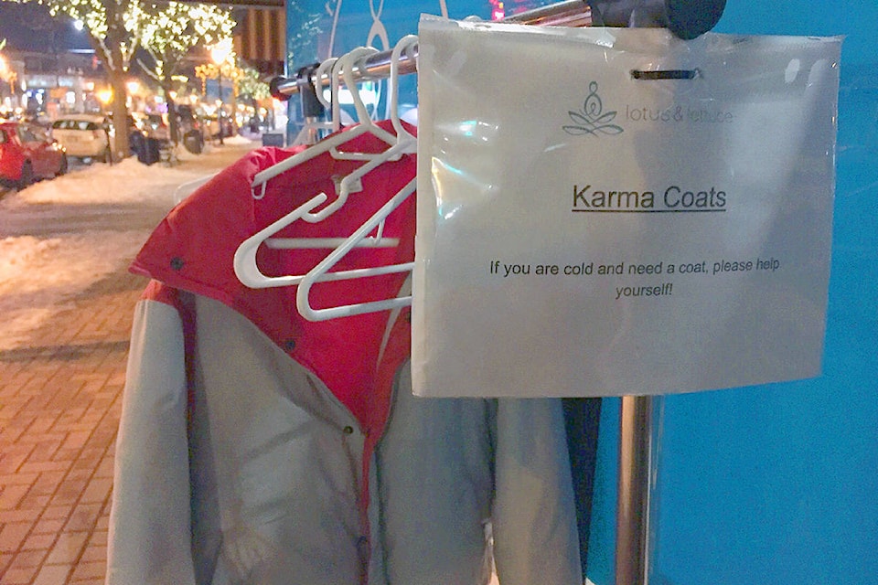 15701072_web1_190227-VMS-karma-coats